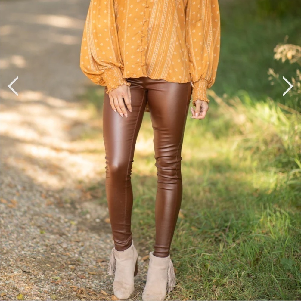 Filly Flair Faux Leather Chestnut Brown Skinny Pants Size Small